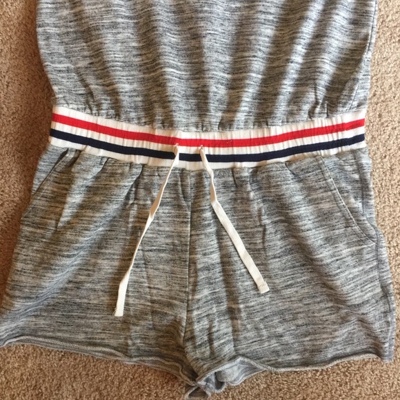 💥 Lounge Romper - Picture 2 of 5